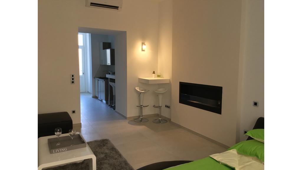 In The City Budapest Apartments Δωμάτιο φωτογραφία